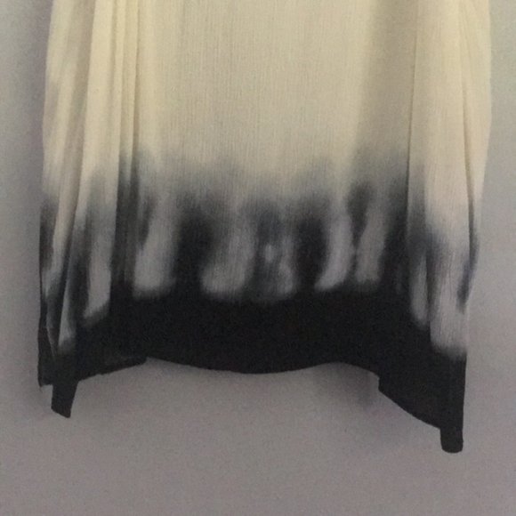 White String Tie Dye Tank Top | Rue21+ Size: 1X - Picture 7 of 7
